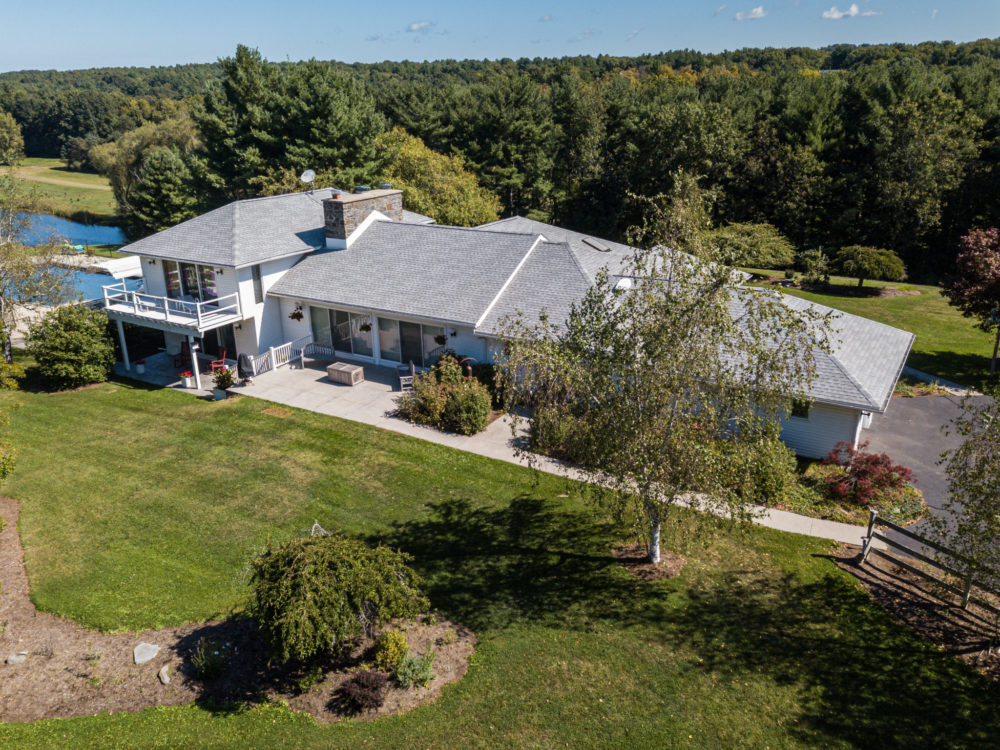 Homes for Sale Country Life Real Estate LLC