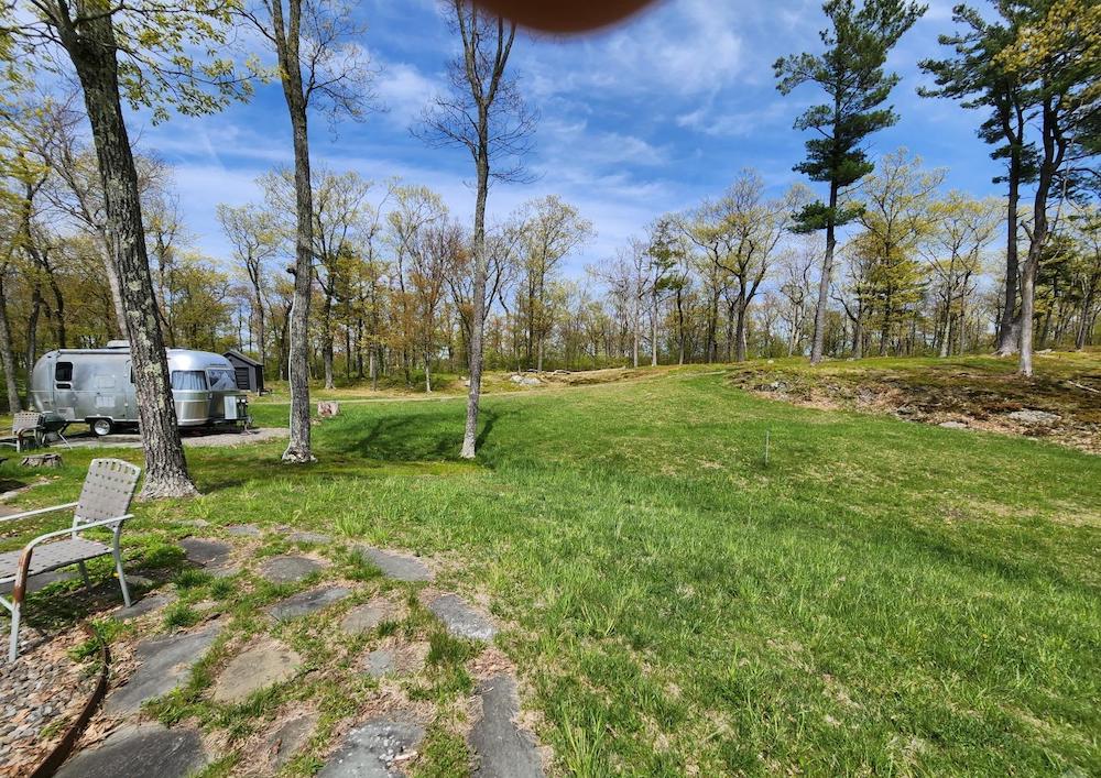 90 acres Spectacular View Country Life Real Estate LLC