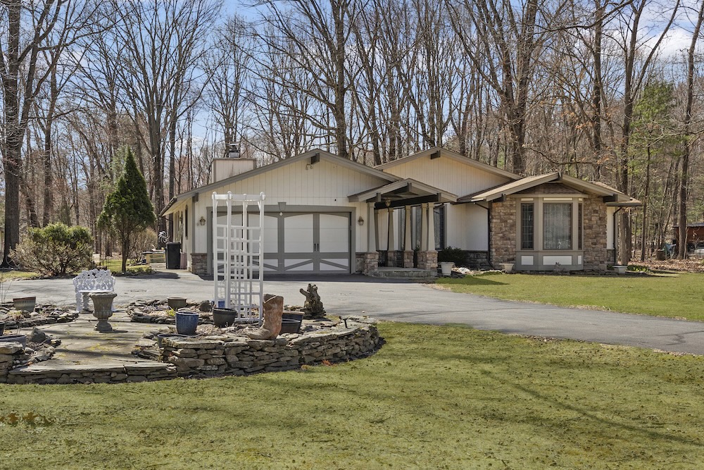 Contemporary Ranch